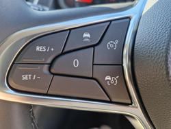 2023 Renault
Trafic Premium