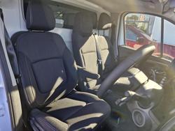 2023 Renault
Trafic Premium