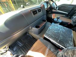 2024 Sinotruk
                Sitrak T5g 8X4 