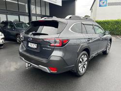 2024 Subaru Outback AWD Touring