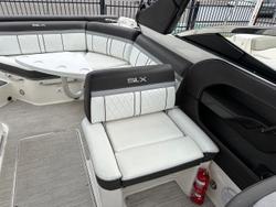 2016 Sea Ray 250 SLX