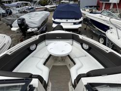2016 Sea Ray 250 SLX