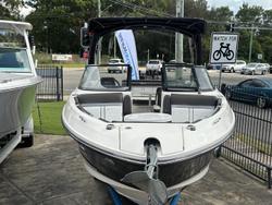 2016 Sea Ray 250 SLX