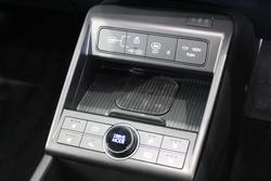 2025 Hyundai
                Kona Premium