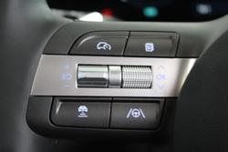 2025 Hyundai
                Kona Premium