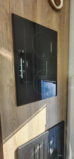 2024 JB Caravans Scorpion Sting Air Ev 21'6