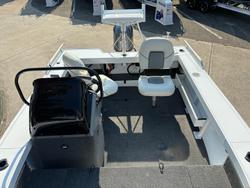 2026 QUINTREX 430 Top Ender Pro