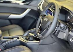 2024 LDV T60 Max LUXE Mega Tub