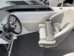 2024 QUINTREX 500 Fishabout Pro