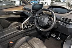 2023 Peugeot
                5008 GT Sport