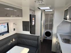 2025 JB Caravans Dirt Roader 22' Family Bunk Van