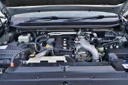 2011 TOYOTA
                LANDCRUISER PRADO VX (4x4)