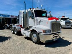2011 Kenworth T402 Low Tare Spec 50 T Gcm It Slp Rwc $81360+Gst KENWORTH T402 IT SLEEPER WHITE