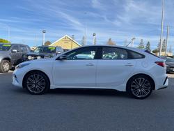 2024 Kia
                Cerato GT