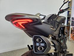 2023 CFMOTO NK ADVANCE BLACK