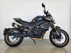 CFMOTO NK Advance