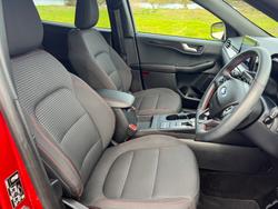 2021 FORD
ESCAPE ST-LINE (FWD)