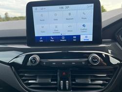 2021 FORD
ESCAPE ST-LINE (FWD)