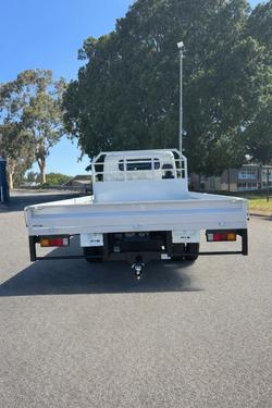 2025 Fuso Canter 815