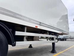 2017 FTE
                St2 16 Pallet Side Doors, Dual Zone, Tail Gate