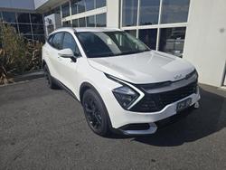 2024 Kia
Sportage HEV SX