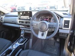 2024 Mitsubishi
Triton GLS