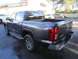 2024 Mitsubishi
Triton GLS