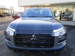 2024 Mitsubishi
Triton GLS