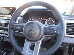 2024 Mitsubishi
Triton GLS