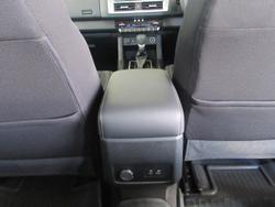2024 Mitsubishi
Triton GLS