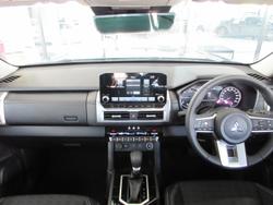 2024 Mitsubishi
Triton GLS