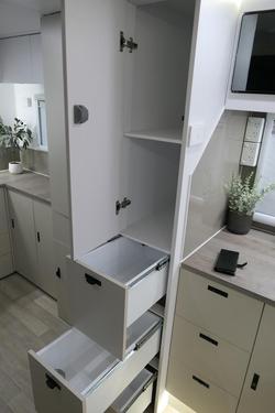 2024 GREAT AUSSIE 2OURER LARGE BATHROOM