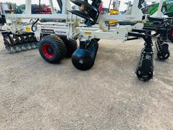0 BALDAN MOVERE TANDEM 88 PLATE FOLDING 8.7m LEVELING DISC W REAR ROLLER DEMO
