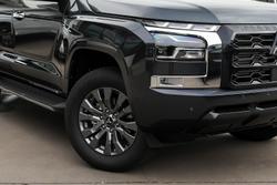 2023 Mitsubishi
                Triton GLS