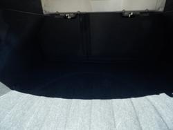 2014 Hyundai
                Elantra Premium