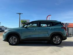 2025 Kia
Seltos S