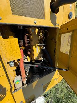 2022 Caterpillar
323