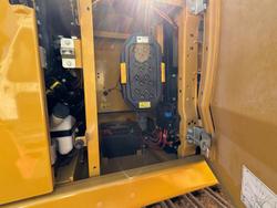 2022 Caterpillar
323