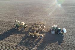 0 SERAFIN ULTISOW S12/S40 HI LIFT SINGLE DISC AIR SEEDER NEW YELLOW