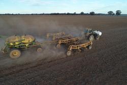 0 SERAFIN ULTISOW S12/S40 HI LIFT SINGLE DISC AIR SEEDER NEW YELLOW
