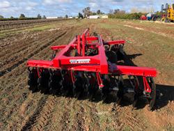 0 SERAFIN ECO BUSTA 28 PLATE OFFSET DISC NEW RED