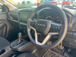 2023 Isuzu
D-MAX SX High Ride