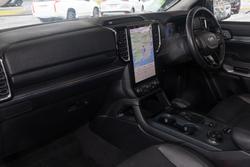2022 Ford
Everest Sport