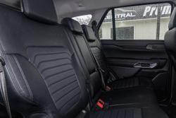2022 Ford
Everest Sport