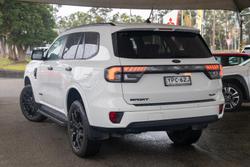 2022 Ford
Everest Sport