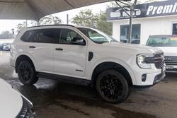 2022 Ford
Everest Sport