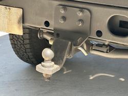 2013 Land Rover Defender 130 MY13 4X4 Fuji White