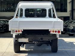 2013 Land Rover Defender 130 MY13 4X4 Fuji White