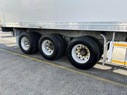 2007 Maxitrans St3 Od 24 Pallet -18, 4.1M Roll Door