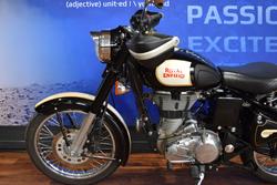 2017 Royal Enfield CLASSIC 500 BLACK